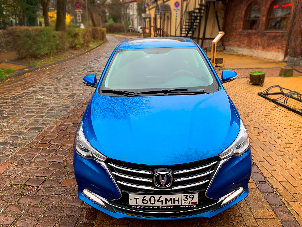 Машина Changan Alsvin
