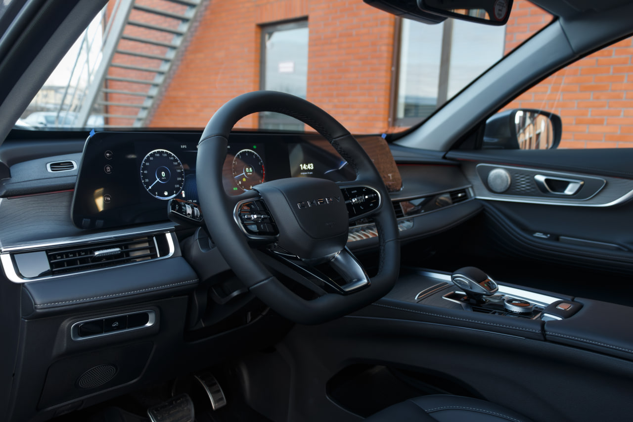 Машина Chery 8 Tiggo PRO '24 7 мест