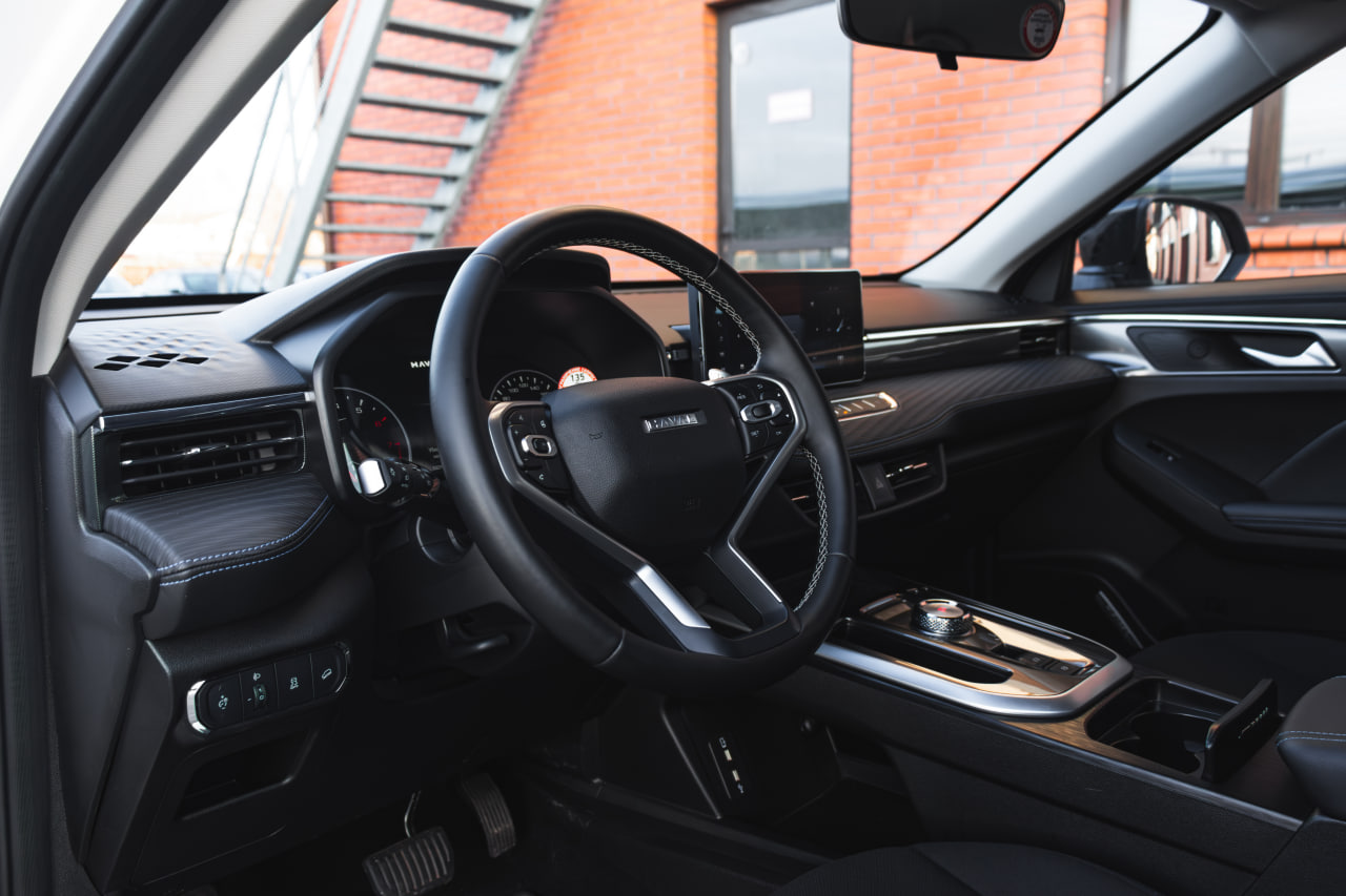 Машина Haval Jolion '25