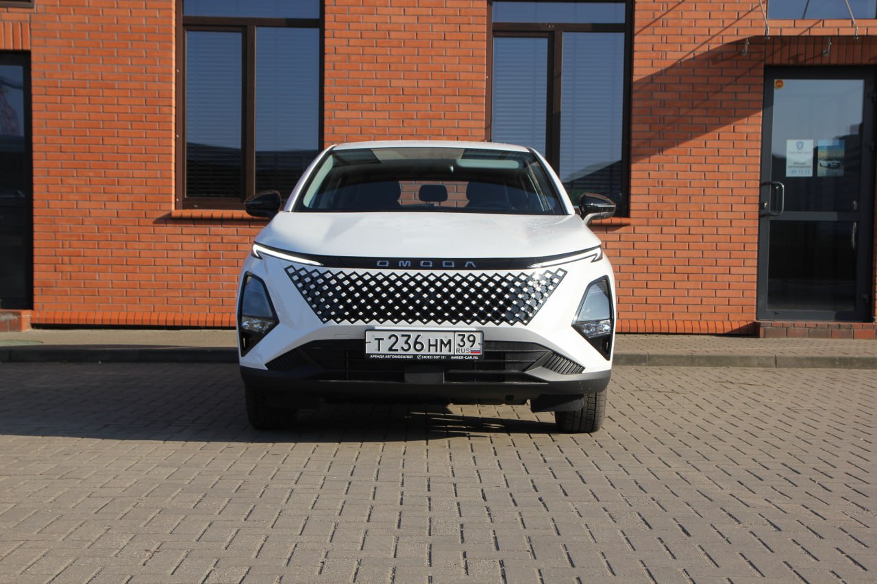 Машина Omoda C5 '24