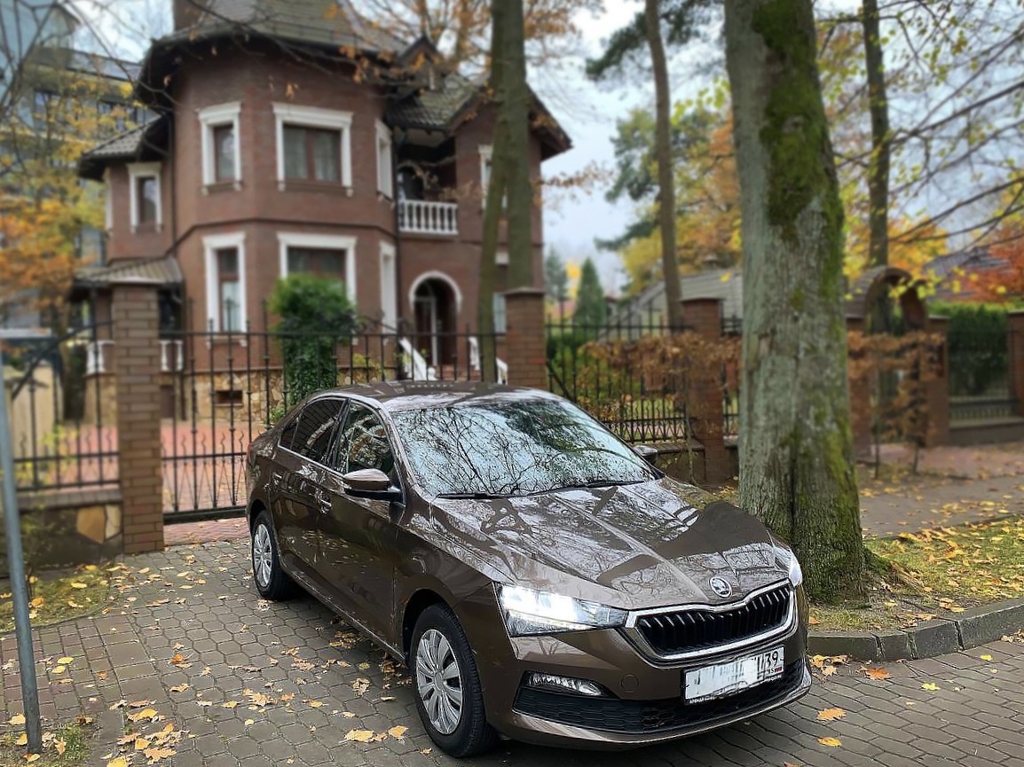 Машина Skoda Rapid '22