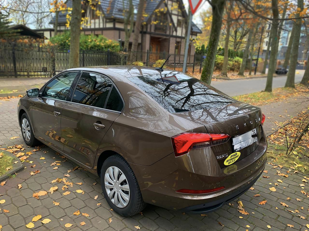 Машина Skoda Rapid '22